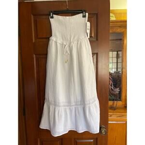 LA BLANCA SMOCKED STRAPLESS DRESS